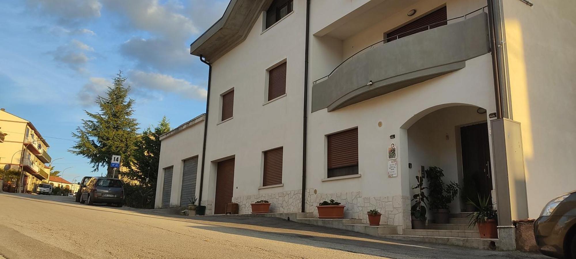 La Dimora Dei Sanniti Apartment Busso Bagian luar foto