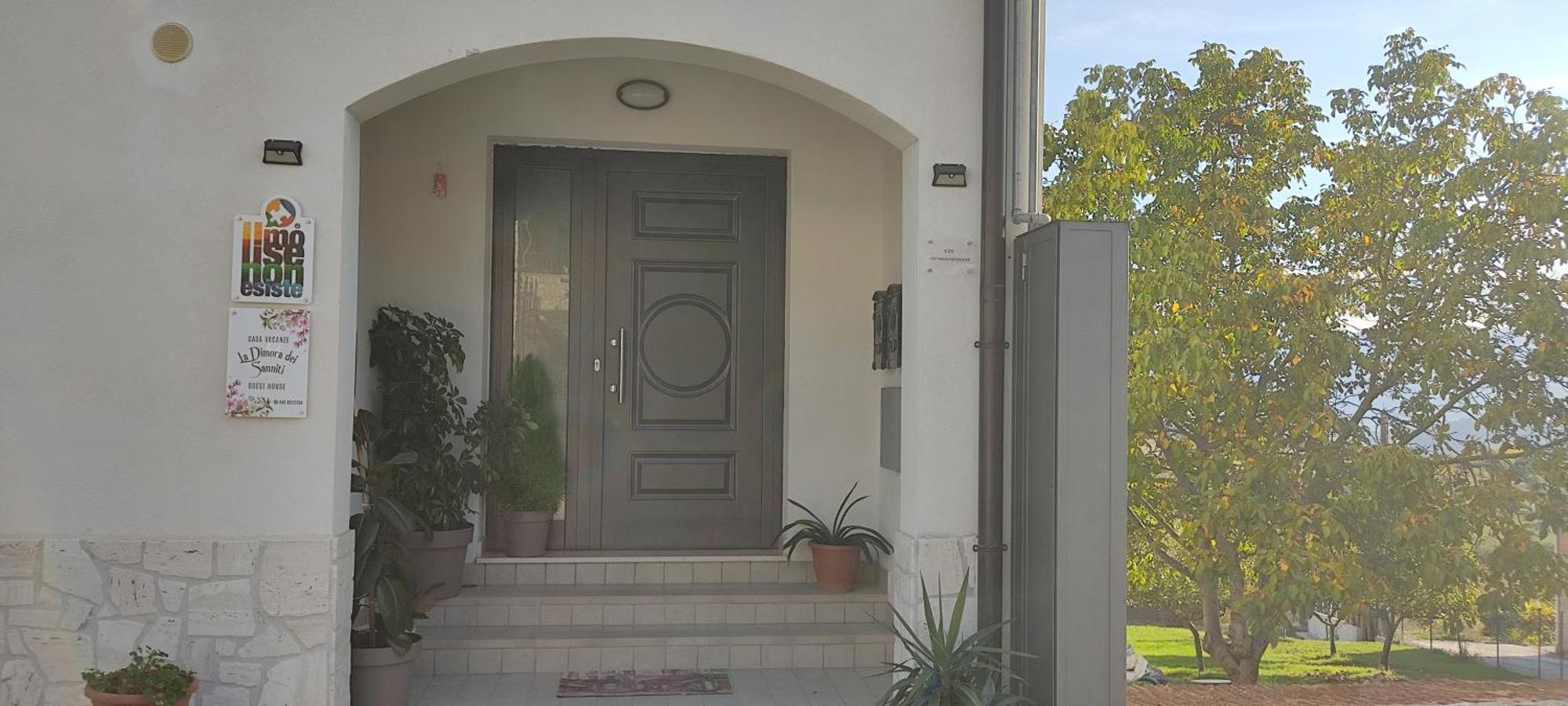 La Dimora Dei Sanniti Apartment Busso Bagian luar foto
